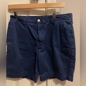 Vineyard Vines 7 inch shorts 32W